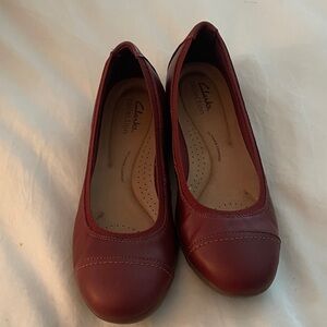 New Clarks Women's Leather Flats 8.5